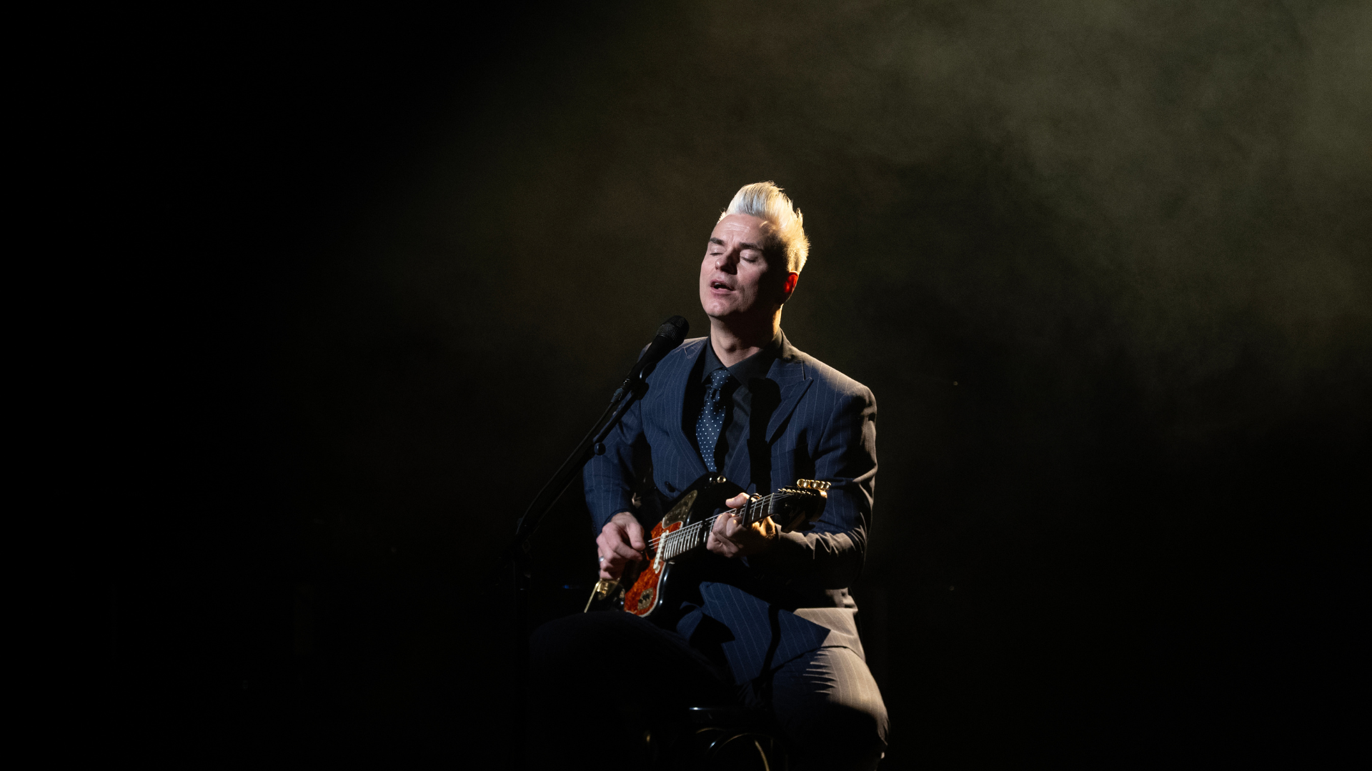 Janove med gitar